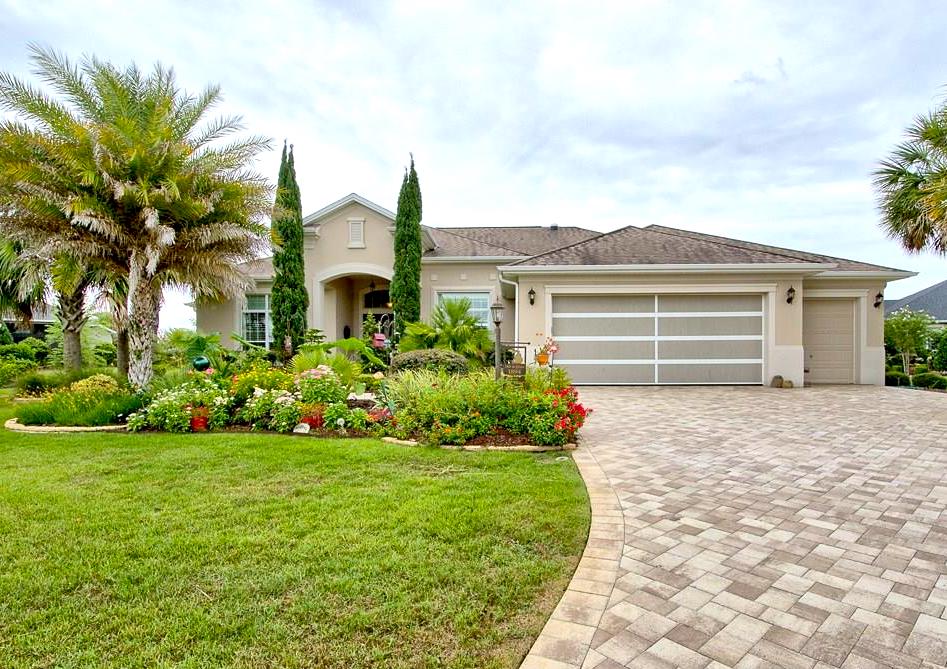 3 Homes for Sale in The Villages, FL that are Heating Up this Summer!